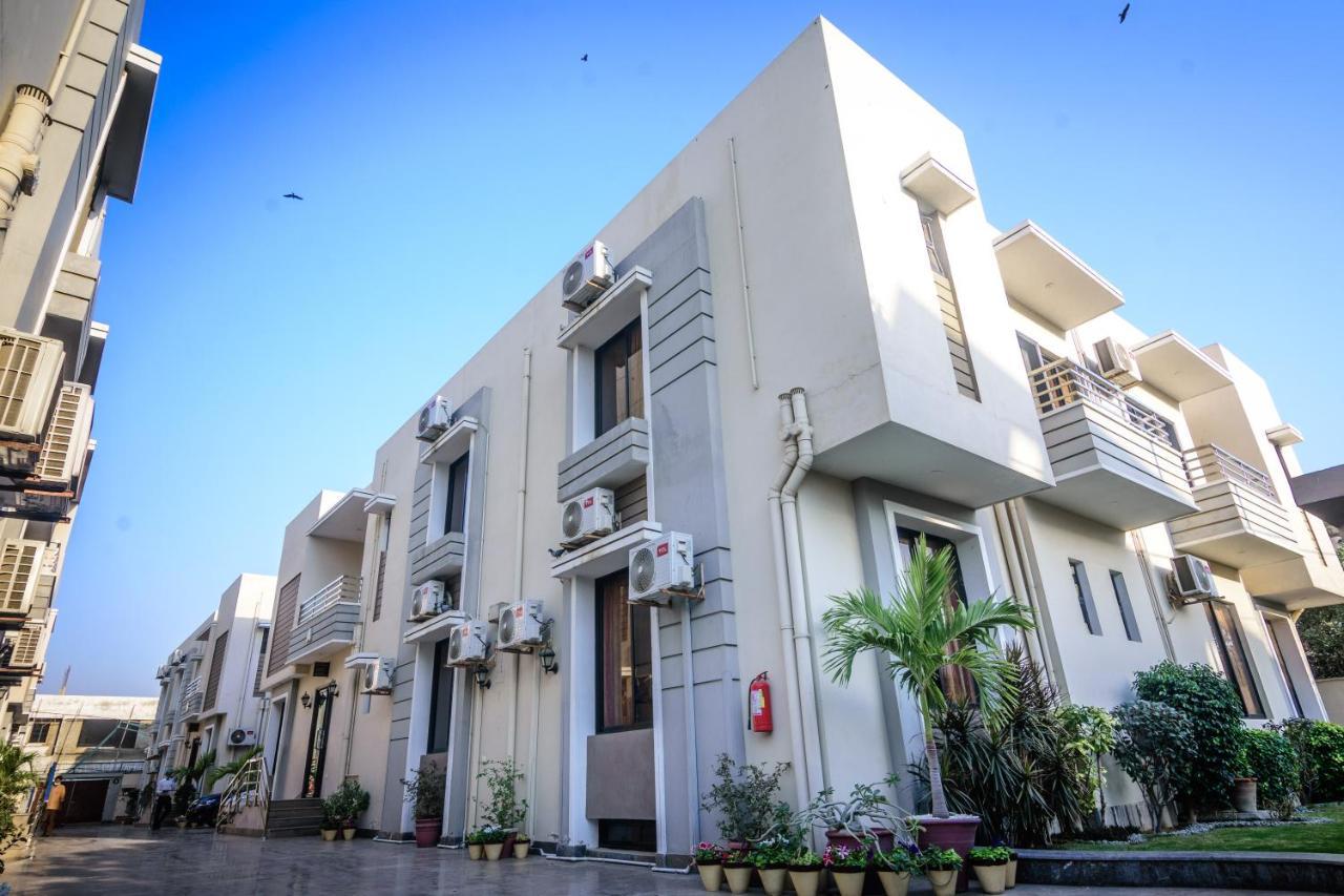 קראצ'י Lokal Rooms X Shahrah-E-Faisal מראה חיצוני תמונה